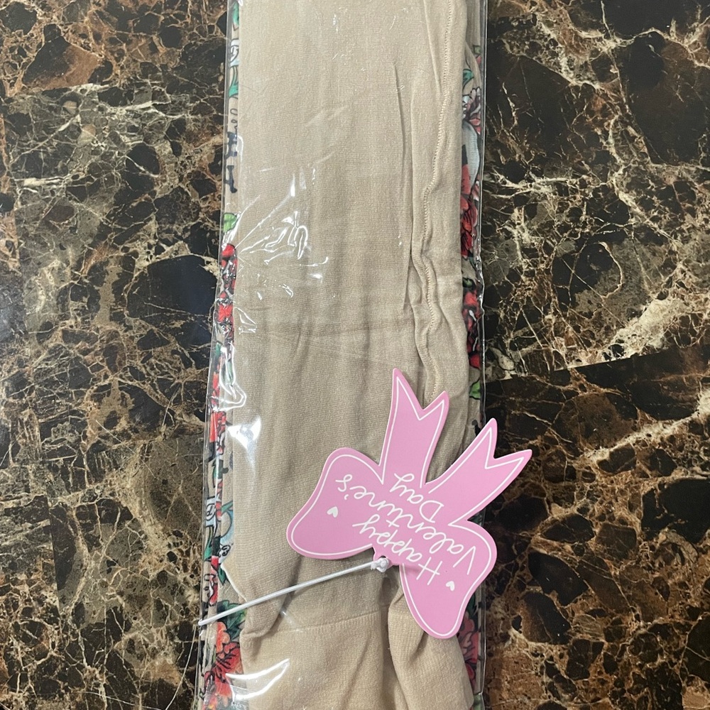 Ed Hardy Skull and Roses Multicolor nylons.Small.New. - Picture 5 of 5